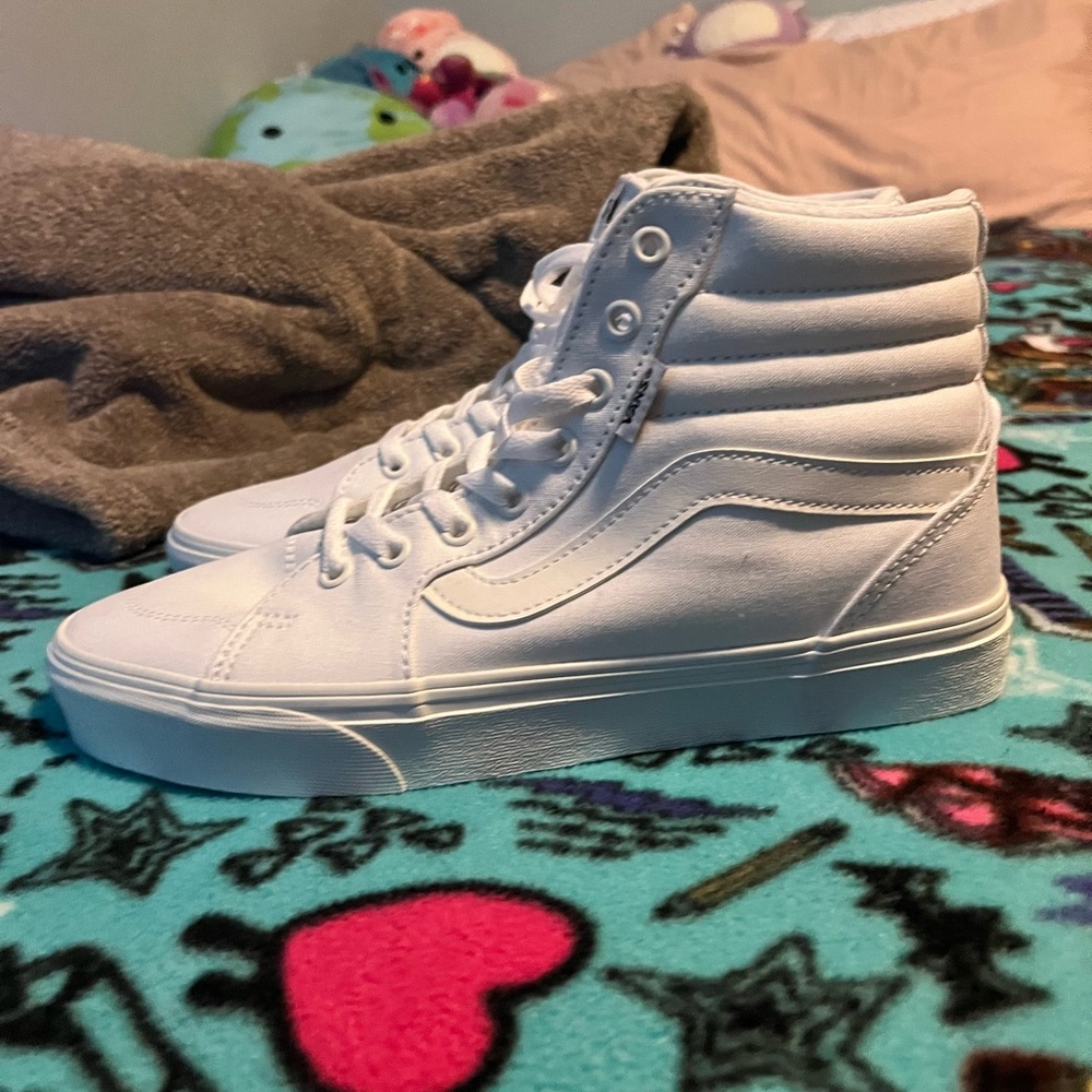 Vans Filmore white high-top sneakers sz 9.5